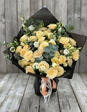 Букет цветов из:  Розы и Лизиантусы #REPLACE_PRED# Костромской