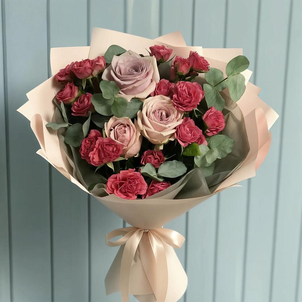 Букет цветов из: Гвоздики и Розы в Костромской