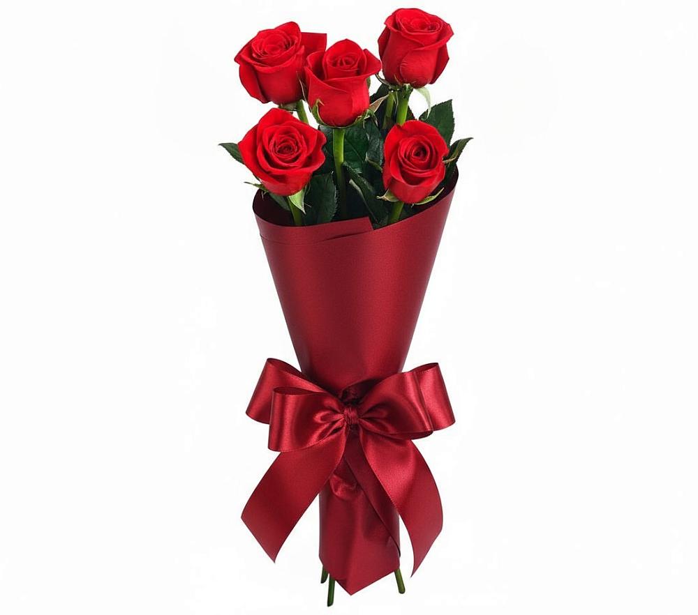 Букет 5 Красных роз Эдлесс Лав в Костромской