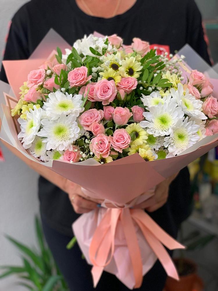 Букет цветов из: Розы и Хризантемы в Костромской