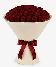 Букет 101 Бордовая роза Блэк Бакарра в Костромской