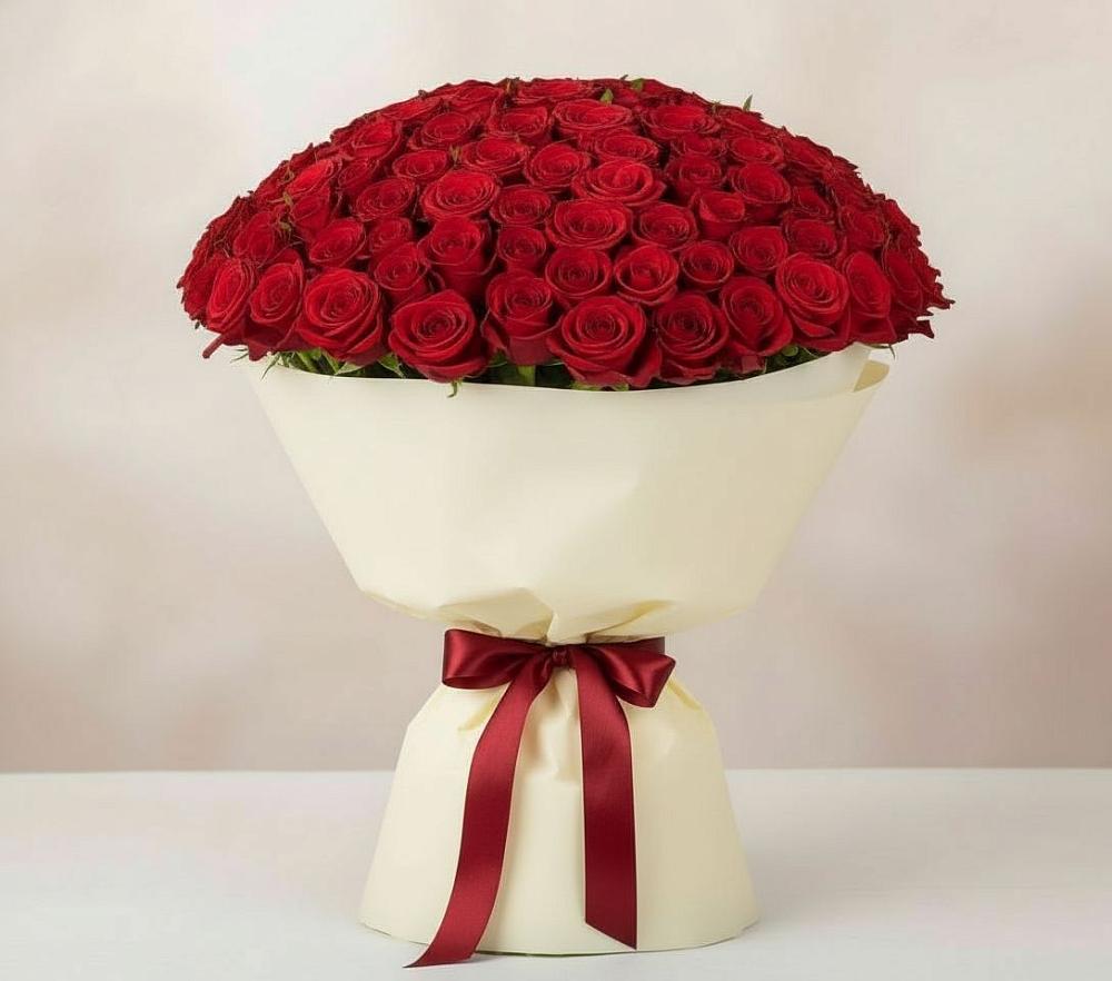 Букет 101 Красная роза Милано в Костромской