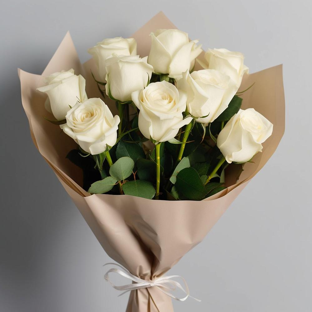 Букет 9 Белых роз Эдлесс Лав в Костромской