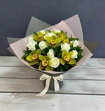 Букет цветов из:  Орхидеи и Розы в Костромской