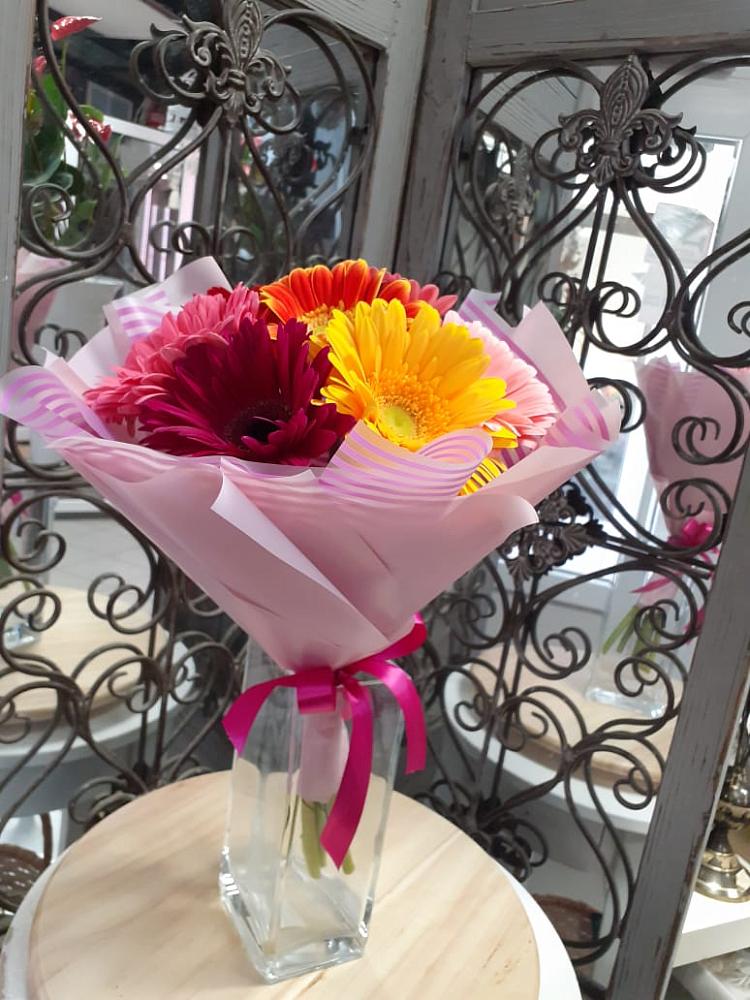 Букет цветов из: Герберы в Костромской