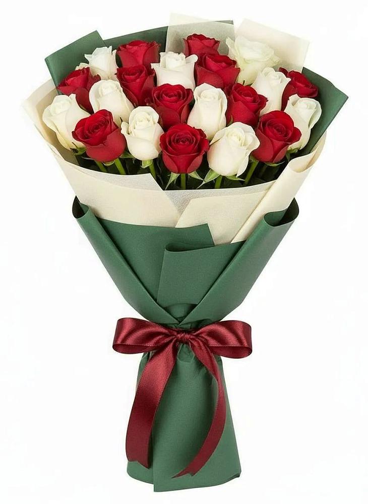 Букет Микс из красных и белых роз в Костромской