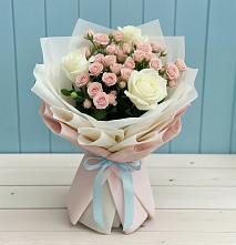Букет цветов из:  Розы в Костромской