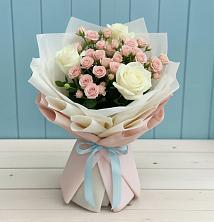 Букет цветов из:  Розы в Костромской