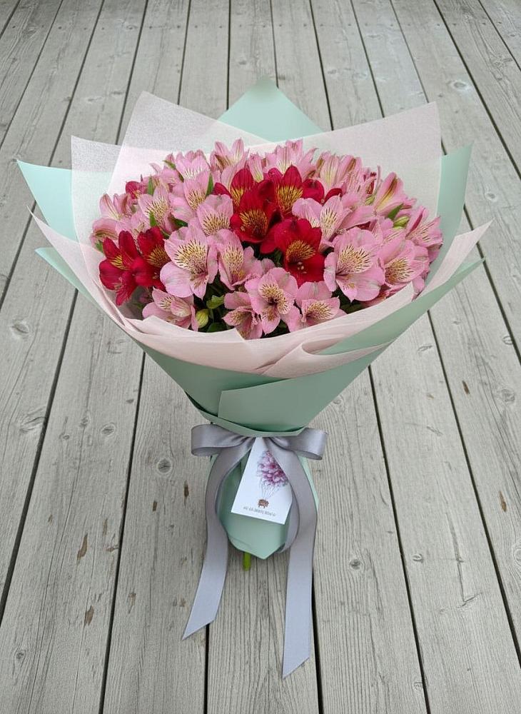 Букет цветов из: Альстромерии в Костромской