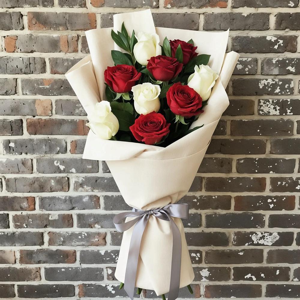 Букет цветов из: Розы в Костромской