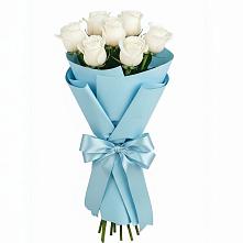 Букет 7 белых роз Проуд в Костромской