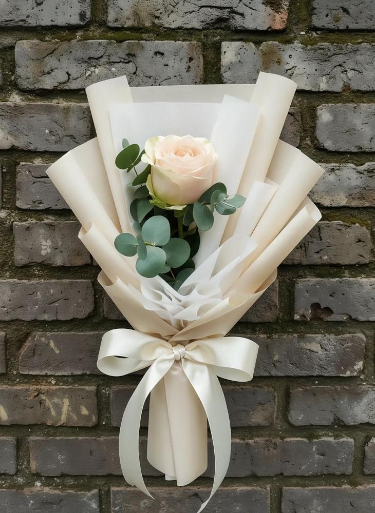 Букет цветов из: Розы в Костромской