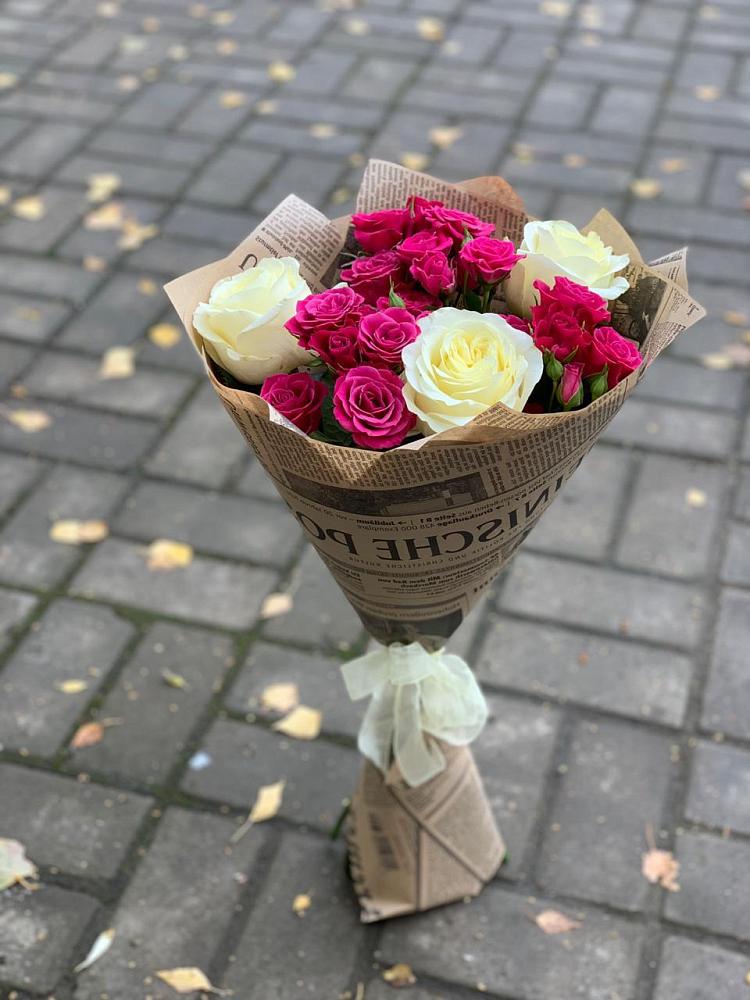 Букет цветов из: Розы в Костромской