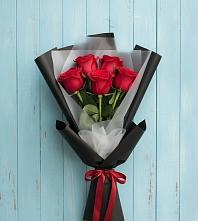 Букет цветов из:  Розы в Костромской