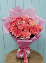 Букет 15 Розовых роз Равель в Костромской