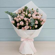 Букет цветов из:  Розы в Костромской