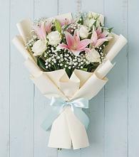 Букет цветов из:  Лилии в Костромской