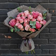 Букет цветов из:  Розы #REPLACE_PRED# Костромской